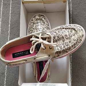 NWT Sperry's cheetah glitter boat shoes